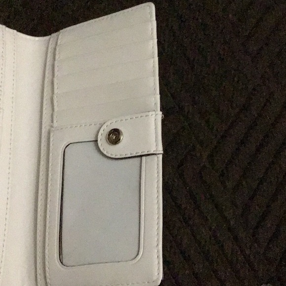 Kate Spade wallet.. - Picture 4 of 6